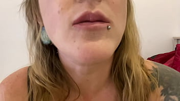 Swallow gummy bears vore fetish