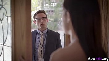 Kendra spades goes down on her kness and swallows jakes huge cock