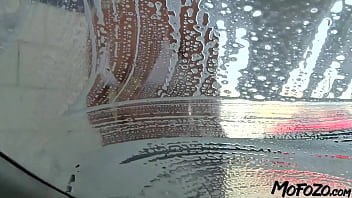 Blonde car washer is fucking with the customer