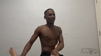 Ganhei muita porra no meu cuzinho