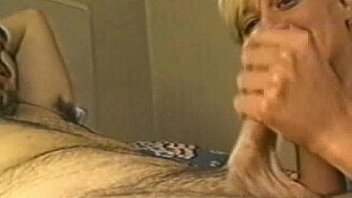 Hot mature slut oral sex