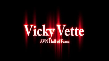 Oily vicky vette & maxine x wrestle for your pleasure sexy wrestling