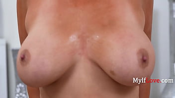 This milf’s fat ass takes every inch