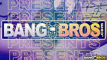 Yenifer loves public anal