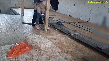 Sexy wife fucked a construction worker
