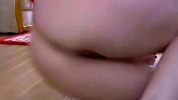 Big butt nerdy milf dildo fucks her ass