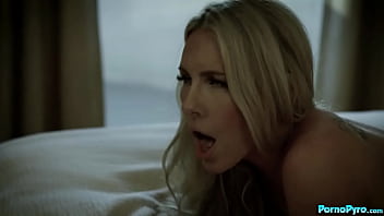 Wife bunny madison fucks hubby derrick