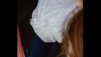 Me la mamo y tenemos sexo en cuatro y luego se toca