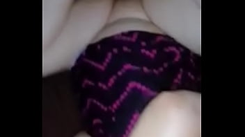 Me la chupan mientras tocó sus pies