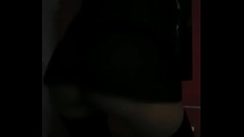 Mi mujer bailando en talnguita