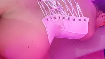 En este bar la camarera te folla si le ofreces algo de dinero solo ella conoce la habitación oculta 2