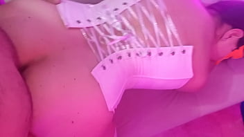 En este bar la camarera te folla si le ofreces algo de dinero solo ella conoce la habitación oculta 2