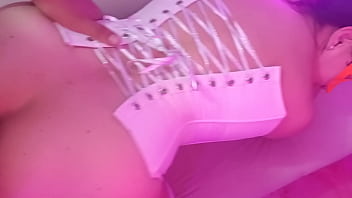 En este bar la camarera te folla si le ofreces algo de dinero solo ella conoce la habitación oculta 2