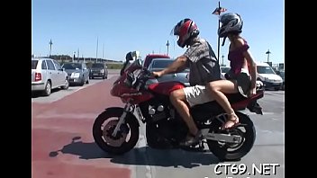 Tight and juicy pussy hole endures unforgettable cock penetration