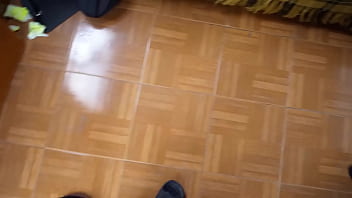 I enter my stepmother's room and she masturbates me with her tits I enter my stepmother's room and she masturbates me with her tits