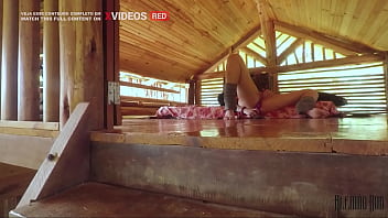 Anal com a dreadhot num chalé acabou com a bunda fodida e uma gozada escorrendo no rosto completo no red