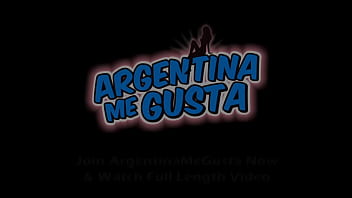 The young bimbo lips you always wanted and the perfect ass and the perfect puffy small tits