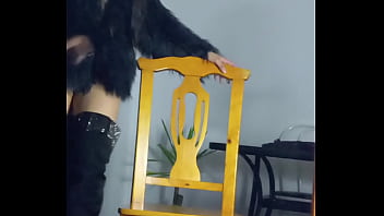 Blue surprises you with her big wet pussy for you