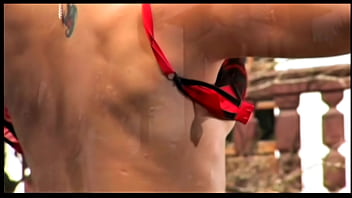 Sucking black muscle man