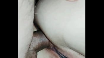 Жена с красивыми дырочками