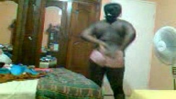 Fat chick dance up a storm Fat chick dance up a storm