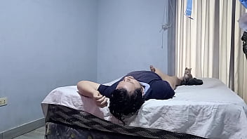Enfermera cura a su paciente con una rica follada perra enfermera coge duro Enfermera cura a su paciente con una rica follada perra enfermera coge duro