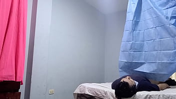 Enfermera cura a su paciente con una rica follada perra enfermera coge duro