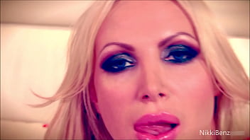 Blue eyed beauty nikki benz pleasures her wet eager core