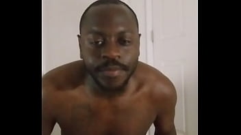 Thinking of more romantic things to do like worshipping women by sketching one for free 12