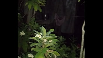 Oliendo calzones de mi tia la maestra de rico culo