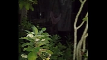 Oliendo calzones de mi tia la maestra de rico culo