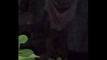 Oliendo calzones de mi tia la maestra de rico culo