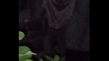 Oliendo calzones de mi tia la maestra de rico culo