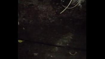 Oliendo calzones de mi tia la maestra de rico culo