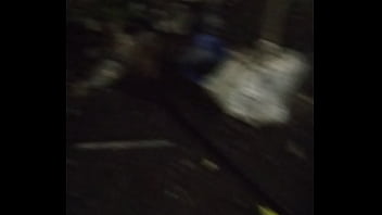 Oliendo calzones de mi tia la maestra de rico culo