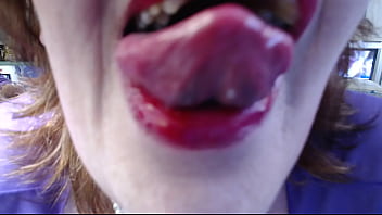 911 beautiful mature redhead dawn brings you smoke and ride