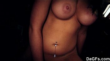 Dagfs brittney banxxx knows how to manipulate a dick