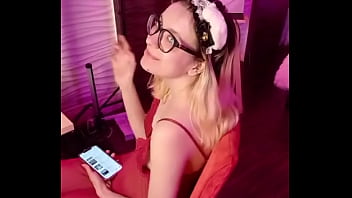 #stream behind the scenes ; i like #petplay and all kind of that #roleplay comment somthing under my 5 posts and il