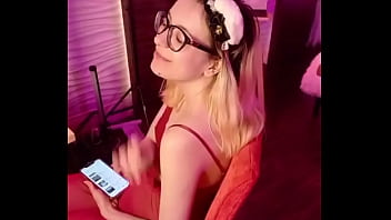 #stream behind the scenes ; i like #petplay and all kind of that #roleplay comment somthing under my 5 posts and il