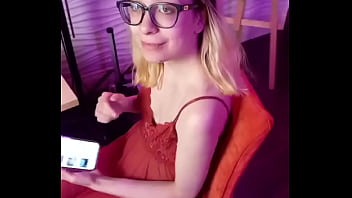 #stream behind the scenes ; i like #petplay and all kind of that #roleplay comment somthing under my 5 posts and il