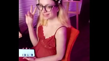 #stream behind the scenes ; i like #petplay and all kind of that #roleplay comment somthing under my 5 posts and il