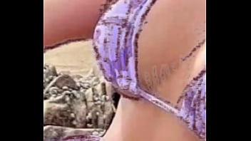 Drawing woman’s beautiful and exuberant