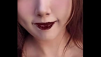 Drawing woman’s beautiful and exuberant