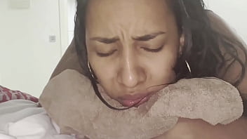 La madrastra hijastro llena mi trasero con tu semen La madrastra hijastro llena mi trasero con tu semen