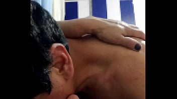 Encima de ella metiéndosela toditita vídeo completo afiliándote