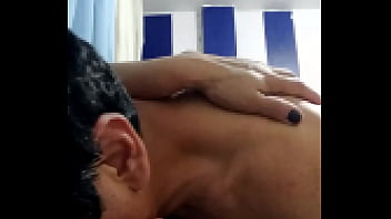 Encima de ella metiéndosela toditita vídeo completo afiliándote