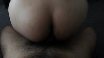 Peru Gay Maduro Me Tira thumbnail