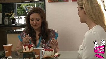 Lesbian desires 0002