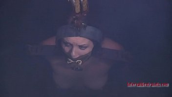 Mobile thraldom porn