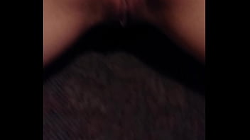 Nalgueando a mi putita después de meterle la verga en el ano